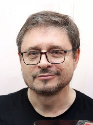 Владимир Маркин